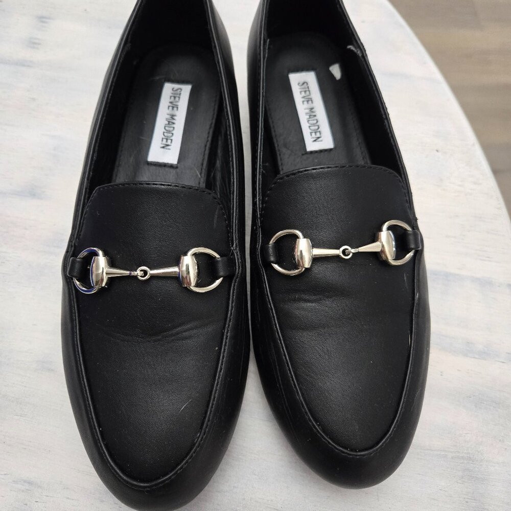 Steve Madden Black loafers